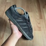 Adidas Samba OG - 42 (Used)